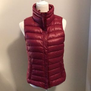 Gap Packable Down Vest